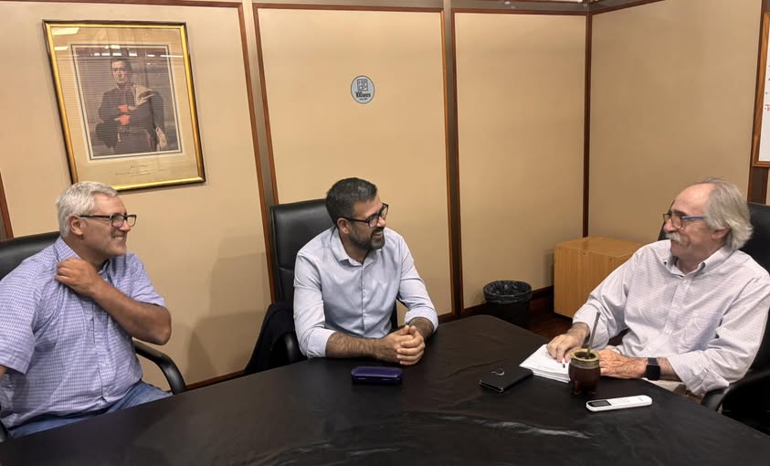 Solicitamos nuevamente la línea de ómnibus Charqueada – Montevideo. Dip. Nino Medina