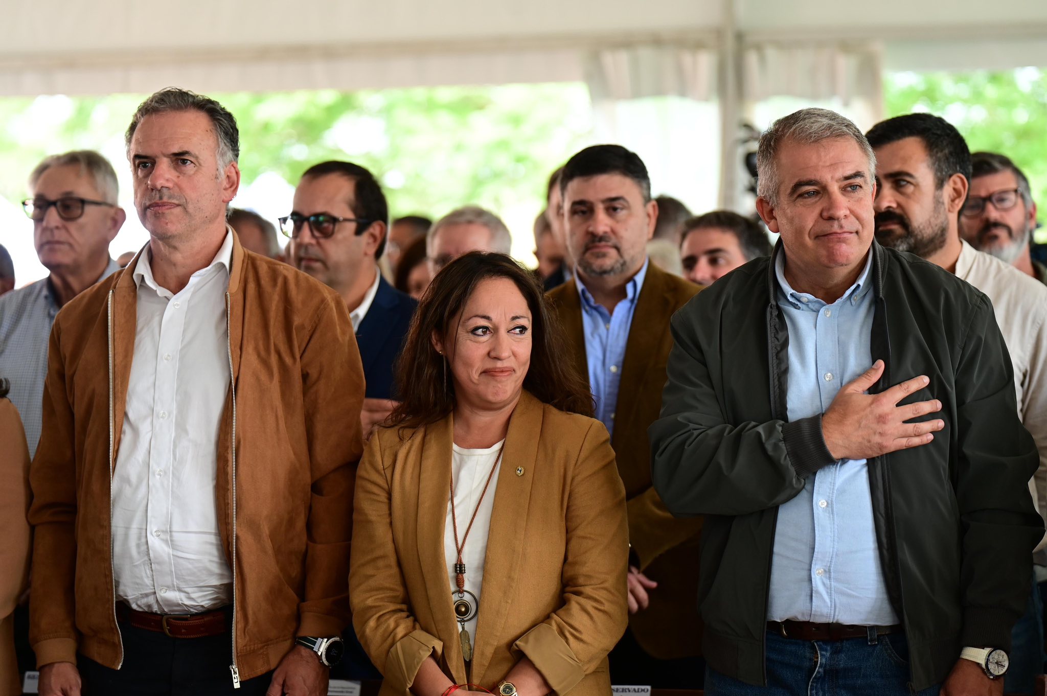 En la zona rural de Sierra del Yerbal junto al Presidente de la República Yamandu Orsi, se inauguró la electrificación de la Escuela N.º 44, un hecho que nos recuerda el valor de las políticas públicas sostenidas en el tiempo.